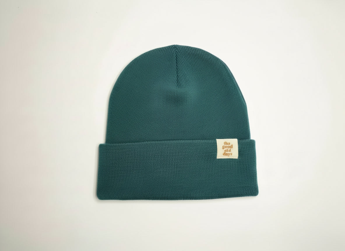 Nostalgic Toque Teal Adult